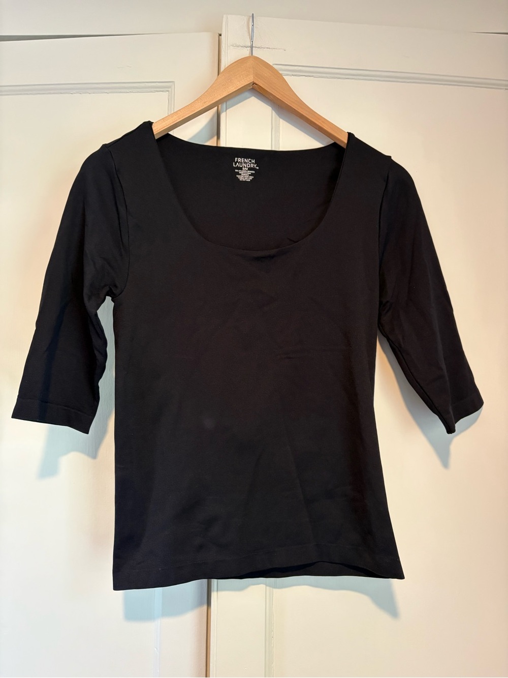 French Laundry Black Elbow Sleeve Scoop Neck Fitted Tee